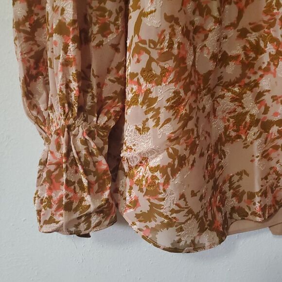 LA JOIE FLoral Blouse in Brown and Pink 3X - Picture 5 of 8